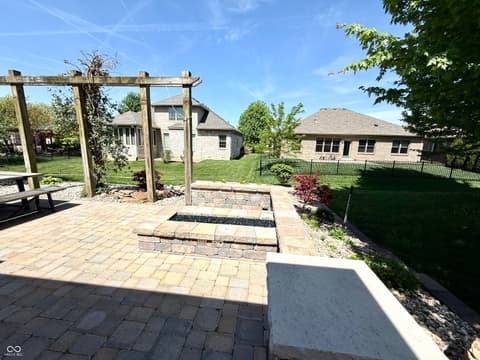 Photo of 2868 Bloomsbury S, Greenwood, IN