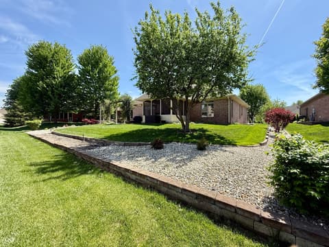 Photo of 2868 Bloomsbury S, Greenwood, IN