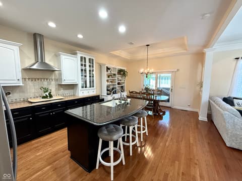 Photo of 2868 Bloomsbury S, Greenwood, IN