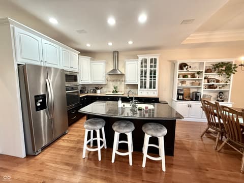 Photo of 2868 Bloomsbury S, Greenwood, IN