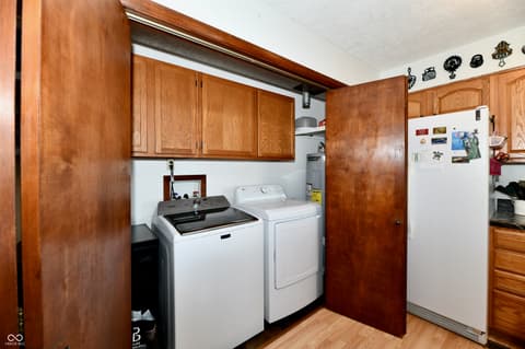 Photo of 801 N 400 W, Bargersville, IN