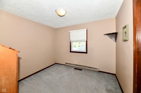Photo of 801 N 400 W, Bargersville, IN