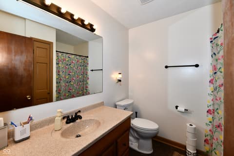 Photo of 801 N 400 W, Bargersville, IN