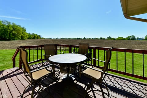 Photo of 801 N 400 W, Bargersville, IN