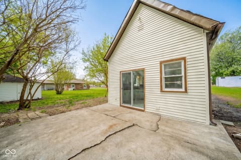 Photo of 314 Craven Street, Sweetser, IN