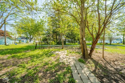Photo of 314 Craven Street, Sweetser, IN