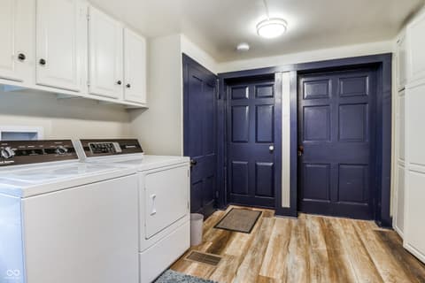 Laundry room at 122 W Main Street, Centerville, IN