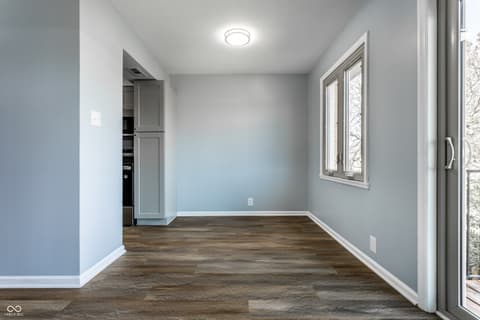 Photo of 1176 Canterbury Court, Indianapolis, IN