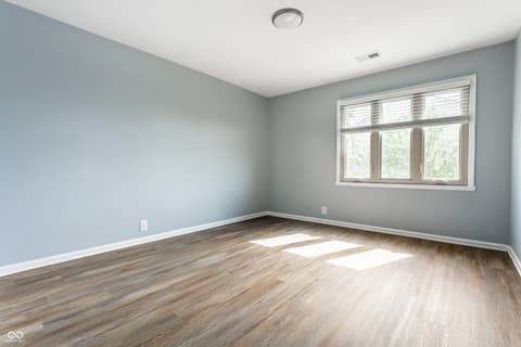 Photo of 1176 Canterbury Court, Indianapolis, IN