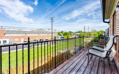 Photo of 1176 Canterbury Court, Indianapolis, IN
