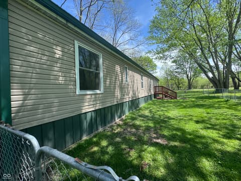 Side exterior at 6842 N Gray Road, Mooresville, IN