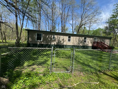 Front exterior at 6842 N Gray Road, Mooresville, IN