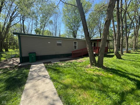 Side exterior at 6842 N Gray Road, Mooresville, IN