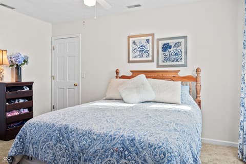 Photo of 115 N Front Street, Thorntown, IN
