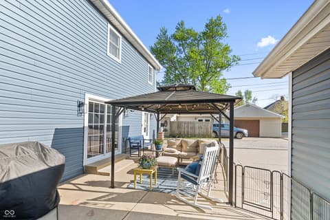 Photo of 115 N Front Street, Thorntown, IN