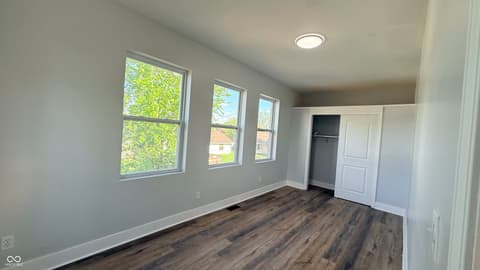 Bedroom at 189 Pinedale Drive, Whiteland, IN