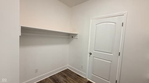 Walk In Closets — 189 Pinedale Drive, Whiteland, IN