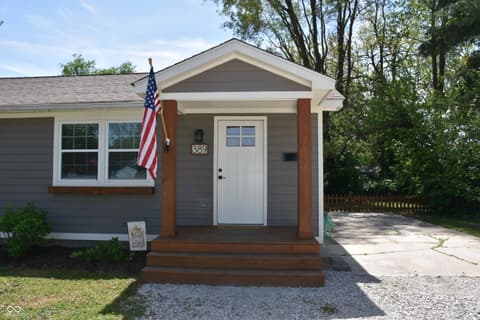 Photo of 389 E Morris Street, Martinsville, IN