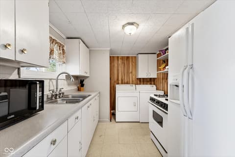 Photo of 806 Oak Street, Tipton, IN