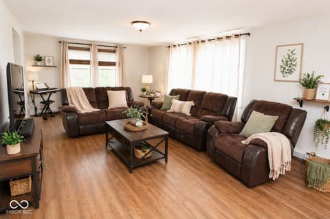 Living room at 4999 S State Road 47, Crawfordsville, IN