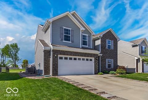 Photo of 886 Starflower Trace, Greenwood, IN
