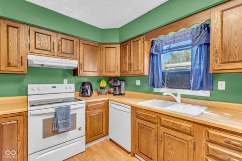 Photo of 655 Barrett Street, Danville, IN