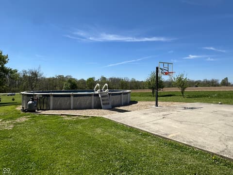 Photo of 8021 E State Road 236, Roachdale, IN
