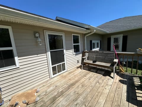 Photo of 8021 E State Road 236, Roachdale, IN