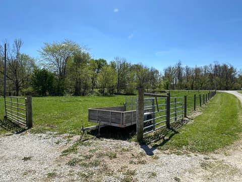 Photo of 8021 E State Road 236, Roachdale, IN