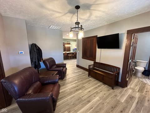 Photo of 8021 E State Road 236, Roachdale, IN