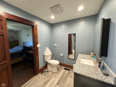 Photo of 8021 E State Road 236, Roachdale, IN