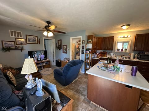Photo of 8021 E State Road 236, Roachdale, IN
