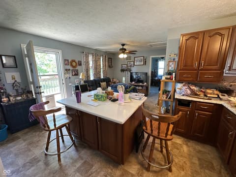 Photo of 8021 E State Road 236, Roachdale, IN