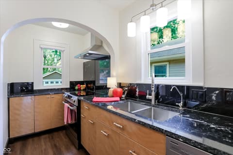Photo of 79 N 14th Avenue, Beech Grove, IN