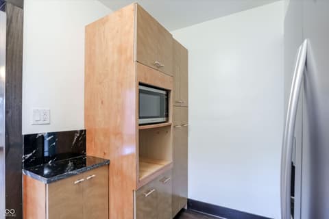 Photo of 79 N 14th Avenue, Beech Grove, IN