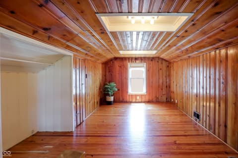 Photo of 79 N 14th Avenue, Beech Grove, IN