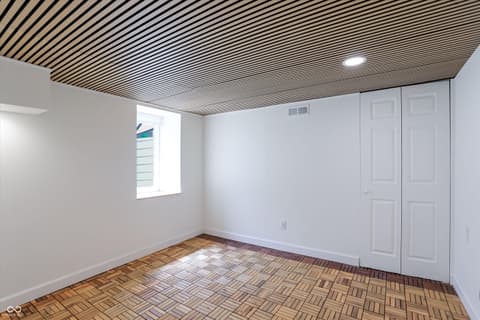 Photo of 79 N 14th Avenue, Beech Grove, IN