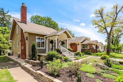 Photo of 79 N 14th Avenue, Beech Grove, IN