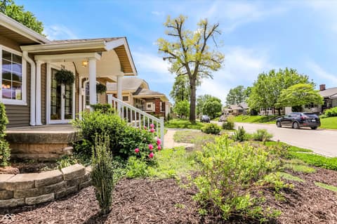 Photo of 79 N 14th Avenue, Beech Grove, IN