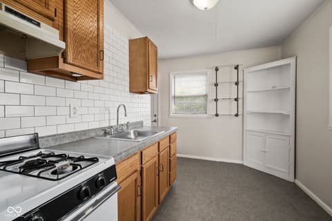 Kitchen at 118 S Dill Street, Muncie, IN