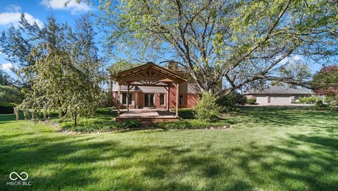 Photo of 245 Fairway Court, Franklin, IN