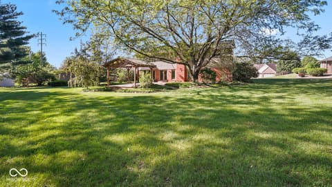 Photo of 245 Fairway Court, Franklin, IN