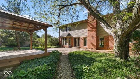 Photo of 245 Fairway Court, Franklin, IN