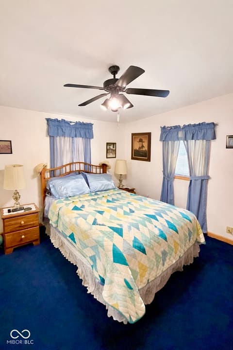 Photo of 878 N Jeffery Drive, Kingman, IN