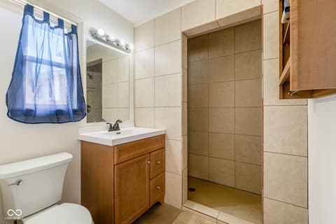 Photo of 624 N Pine Street, Seymour, IN