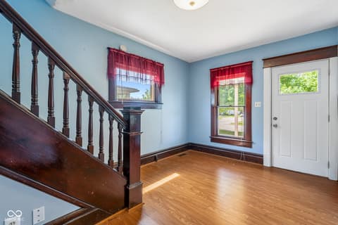 Photo of 624 N Pine Street, Seymour, IN