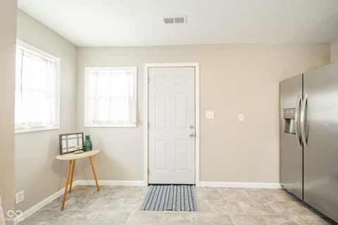 Photo of 902 Progress Street, Middletown, IN