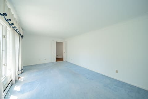 Photo of 1016 Brunswick Way, Anderson, IN