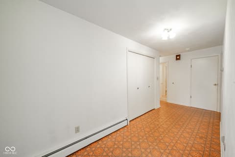 Photo of 1016 Brunswick Way, Anderson, IN