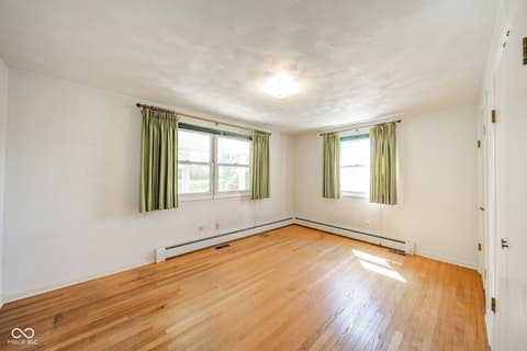 Photo of 1016 Brunswick Way, Anderson, IN